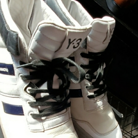 Men’s Y-3 Sneakers with og box - Picture 3 of 6